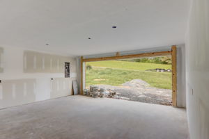 Buttercup Flds Rd-023