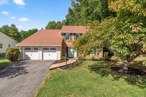 01. Front exterior .jpg