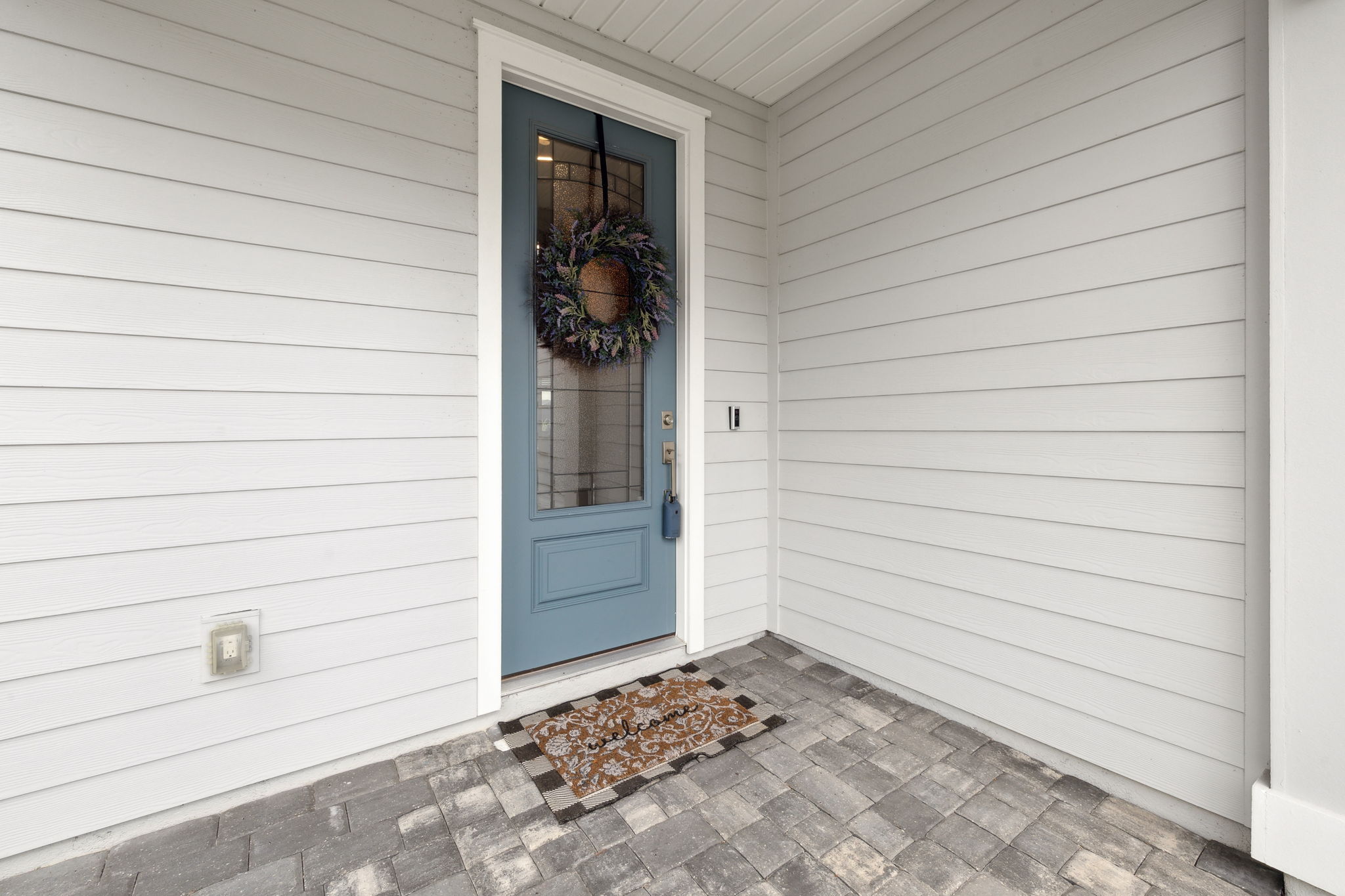 Front Entry Detail