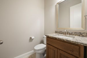  Photo 33