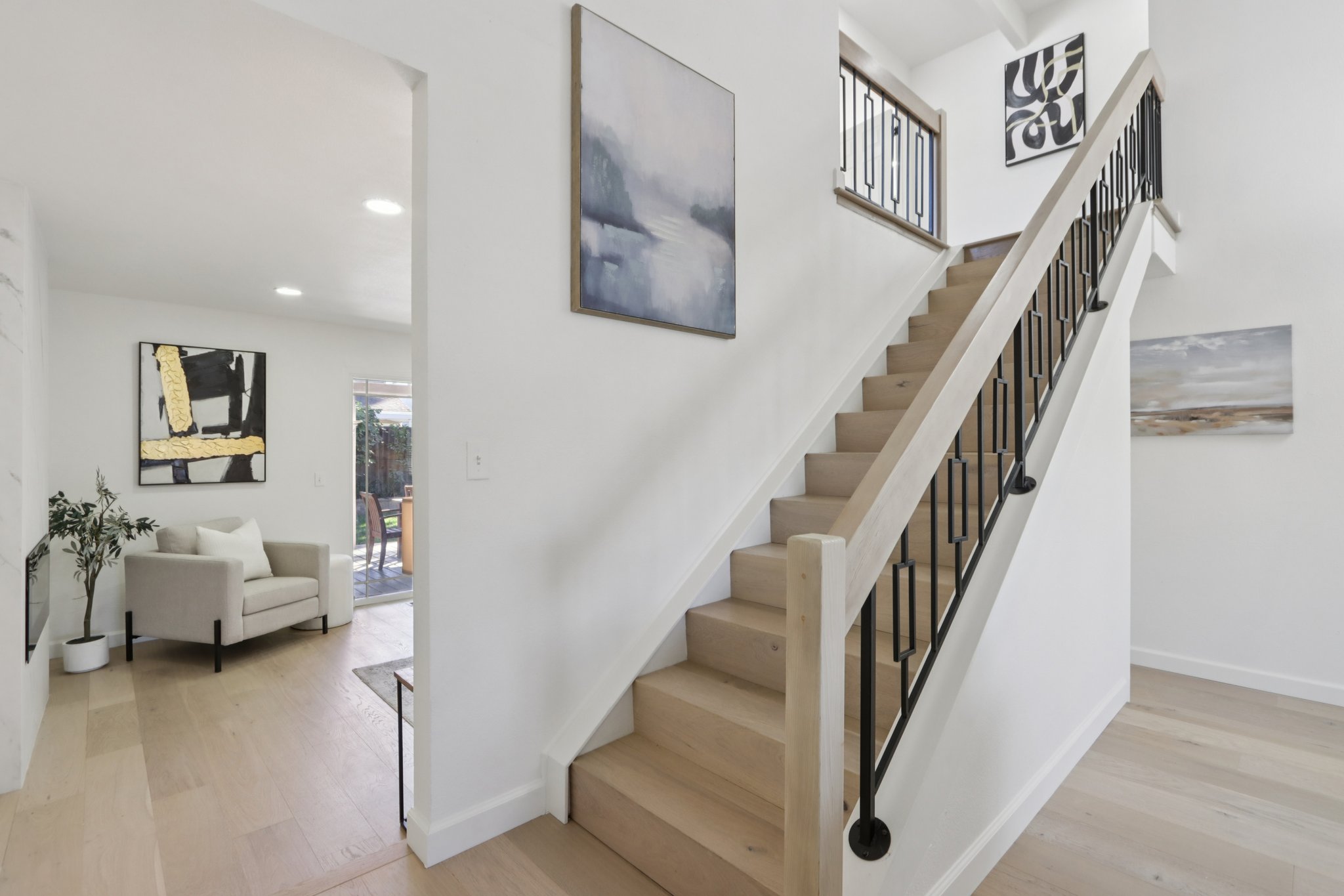 Martinvale Ln-L0811-019.jpg