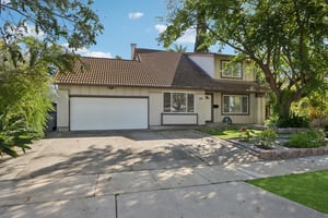 Martinvale Ln-L0811-007.jpg