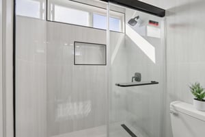 Martinvale Ln-L0811-042.jpg