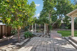 Martinvale Ln-L0811-051.jpg