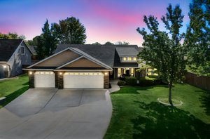 228 N Aspen Lakes Way-4 day to dusk.jpeg