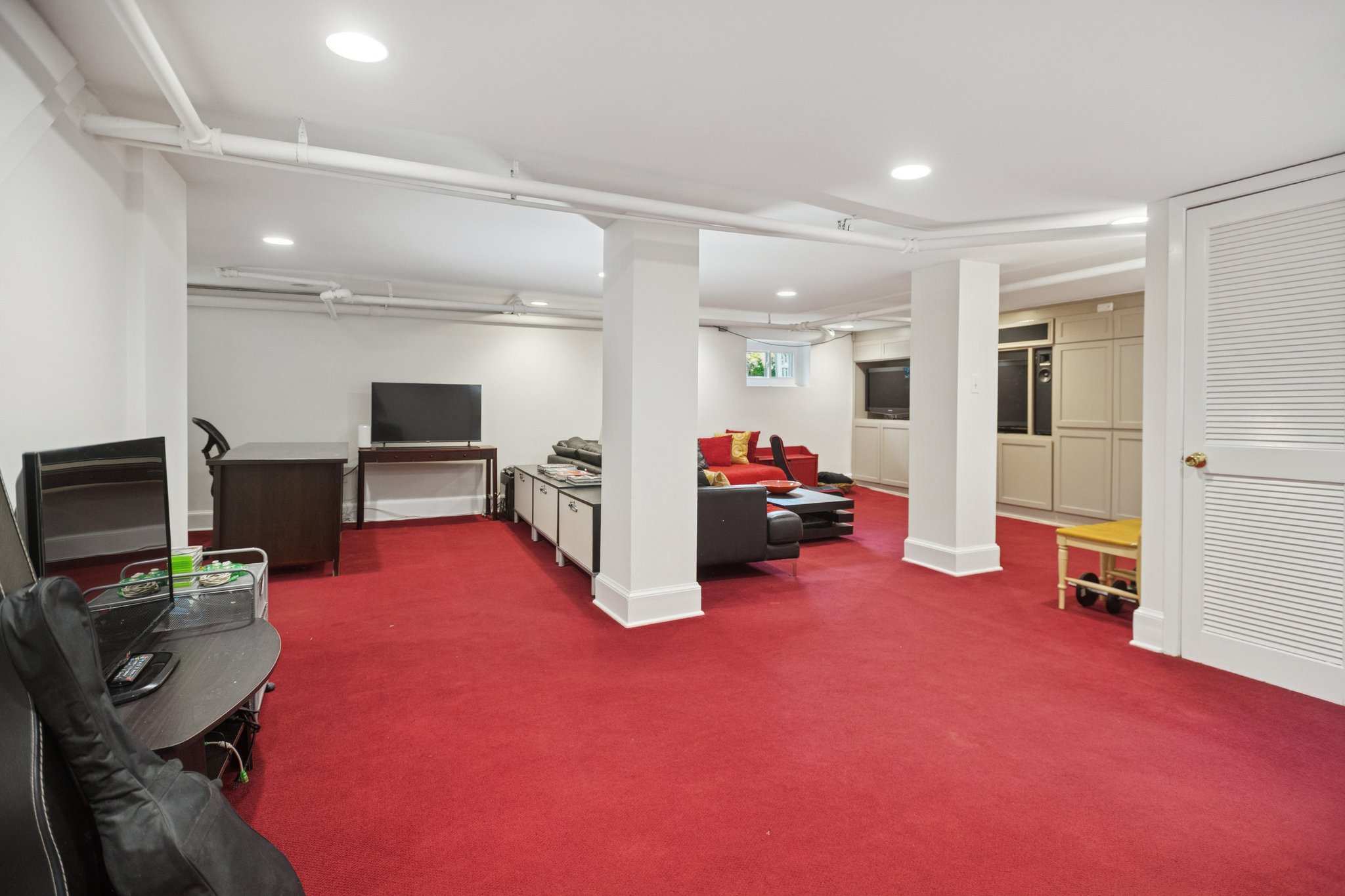 228 Poplar St_022.jpg