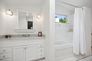 228 Poplar St_017.jpg