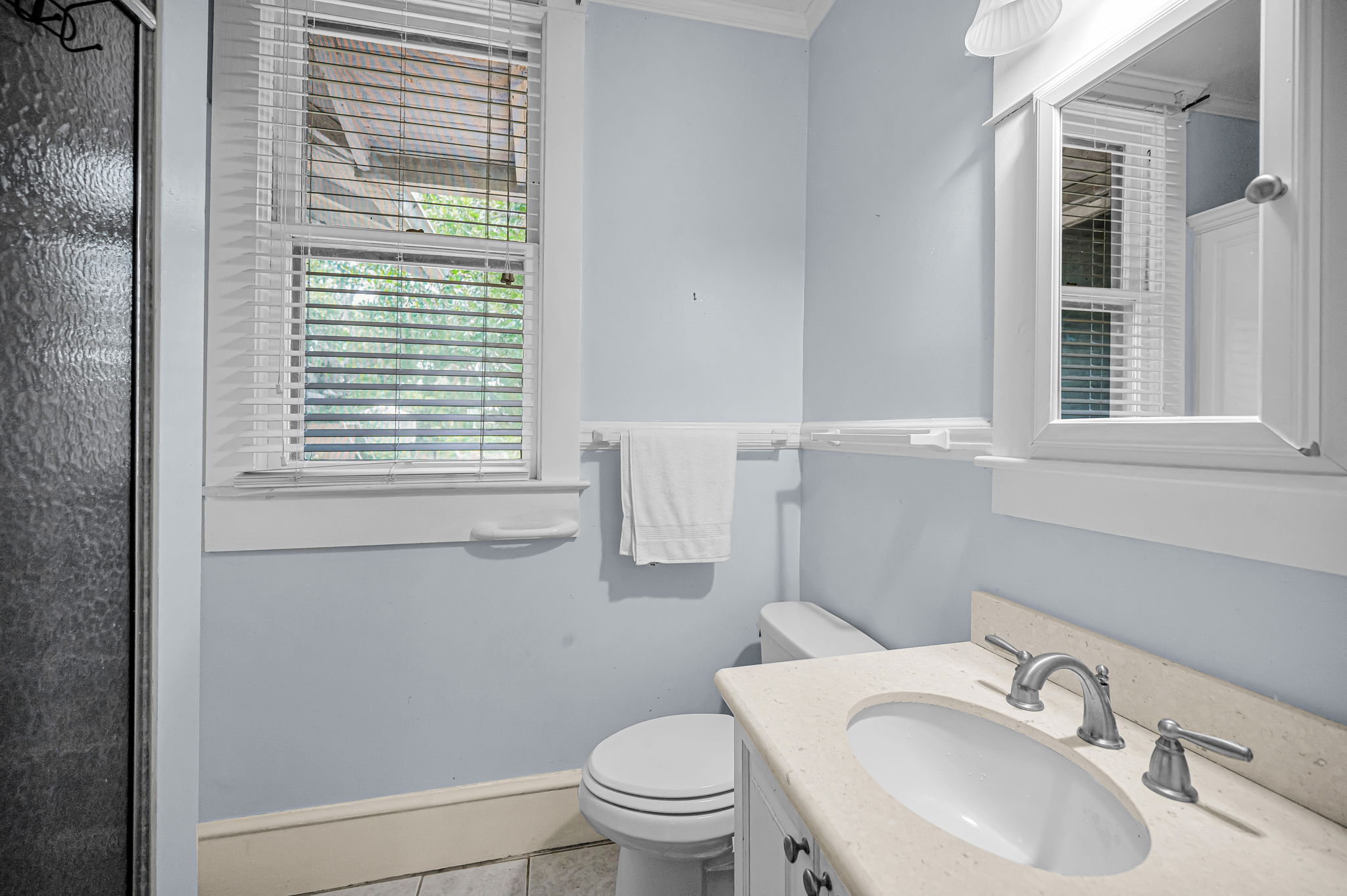 Bathroom2