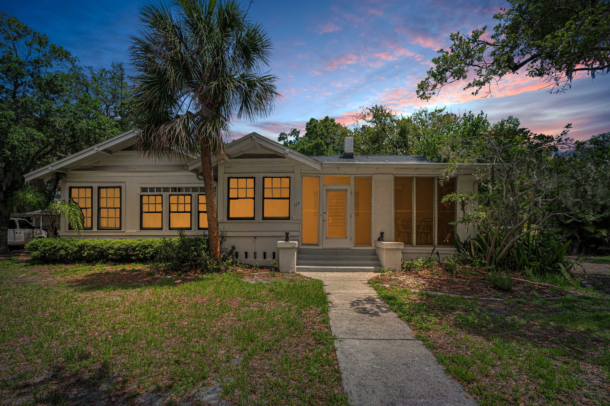 Front Exterior1