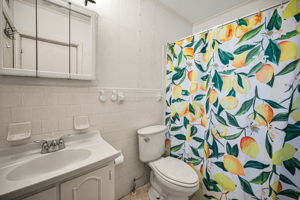 Bathroom3