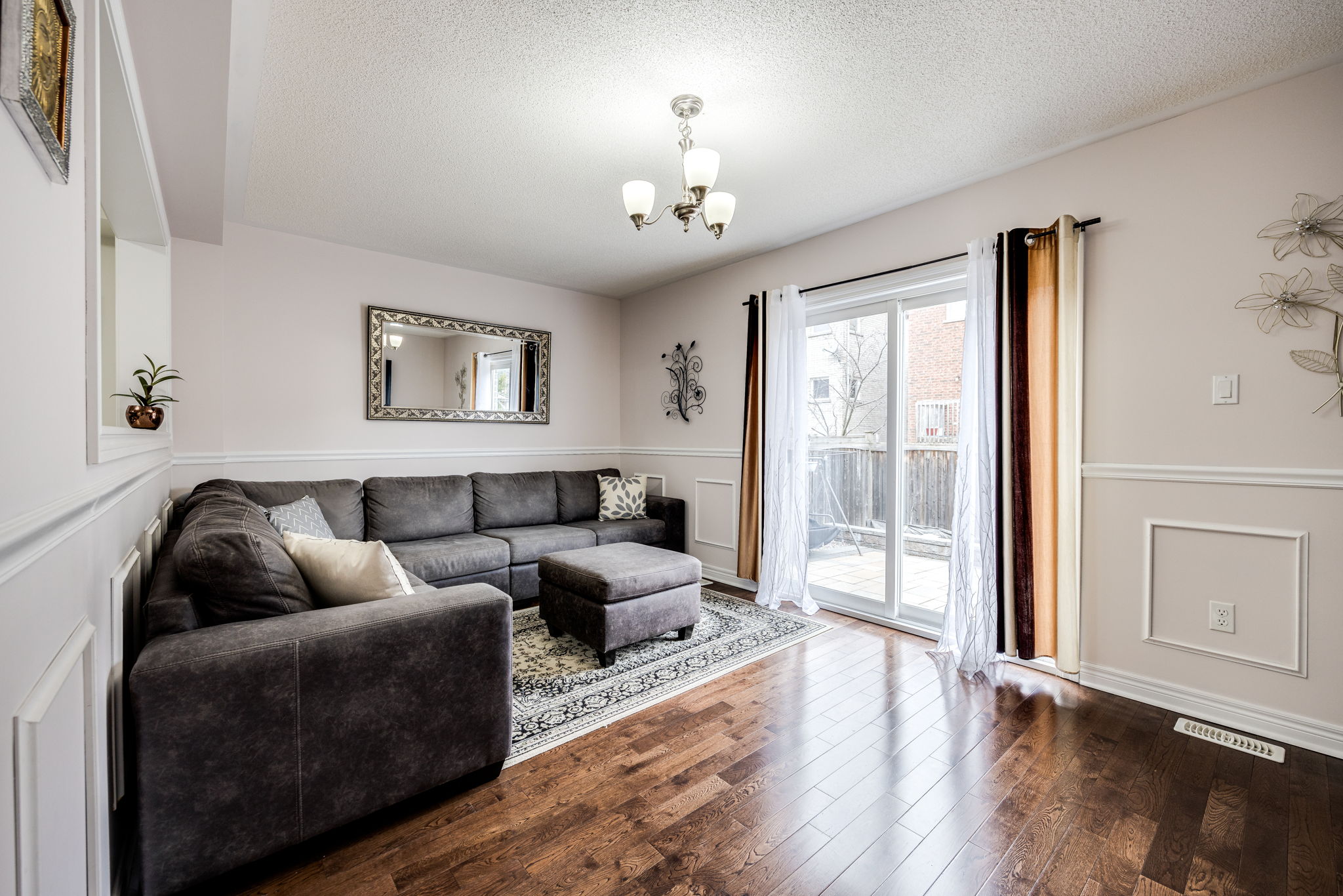 Newmarket property showcase — delivered property photograph 16
