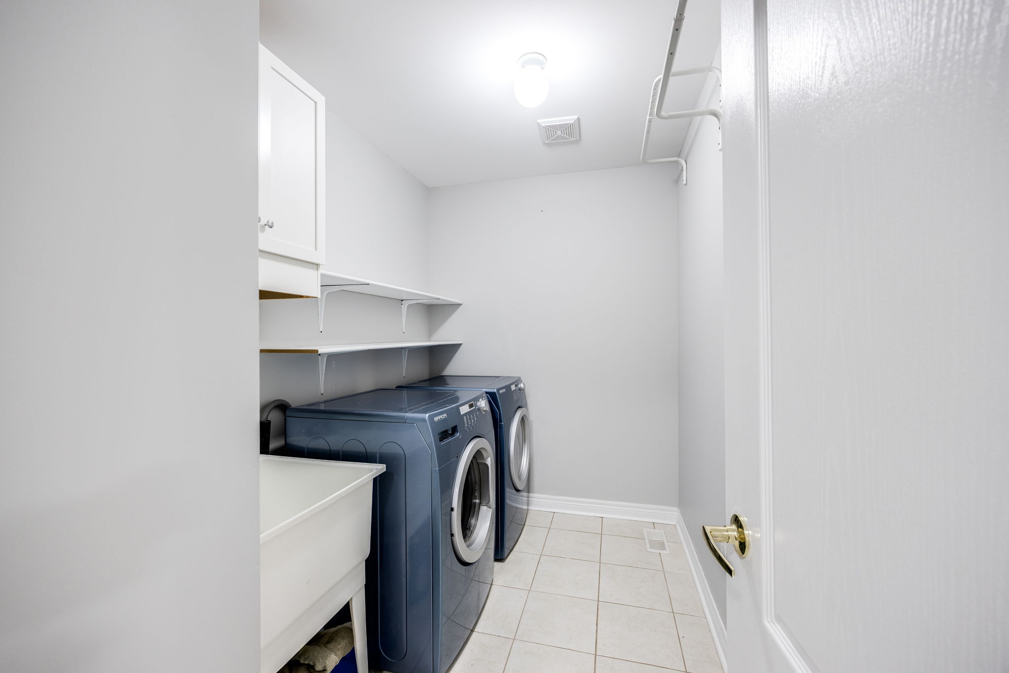 Newmarket property showcase — delivered property photograph 25