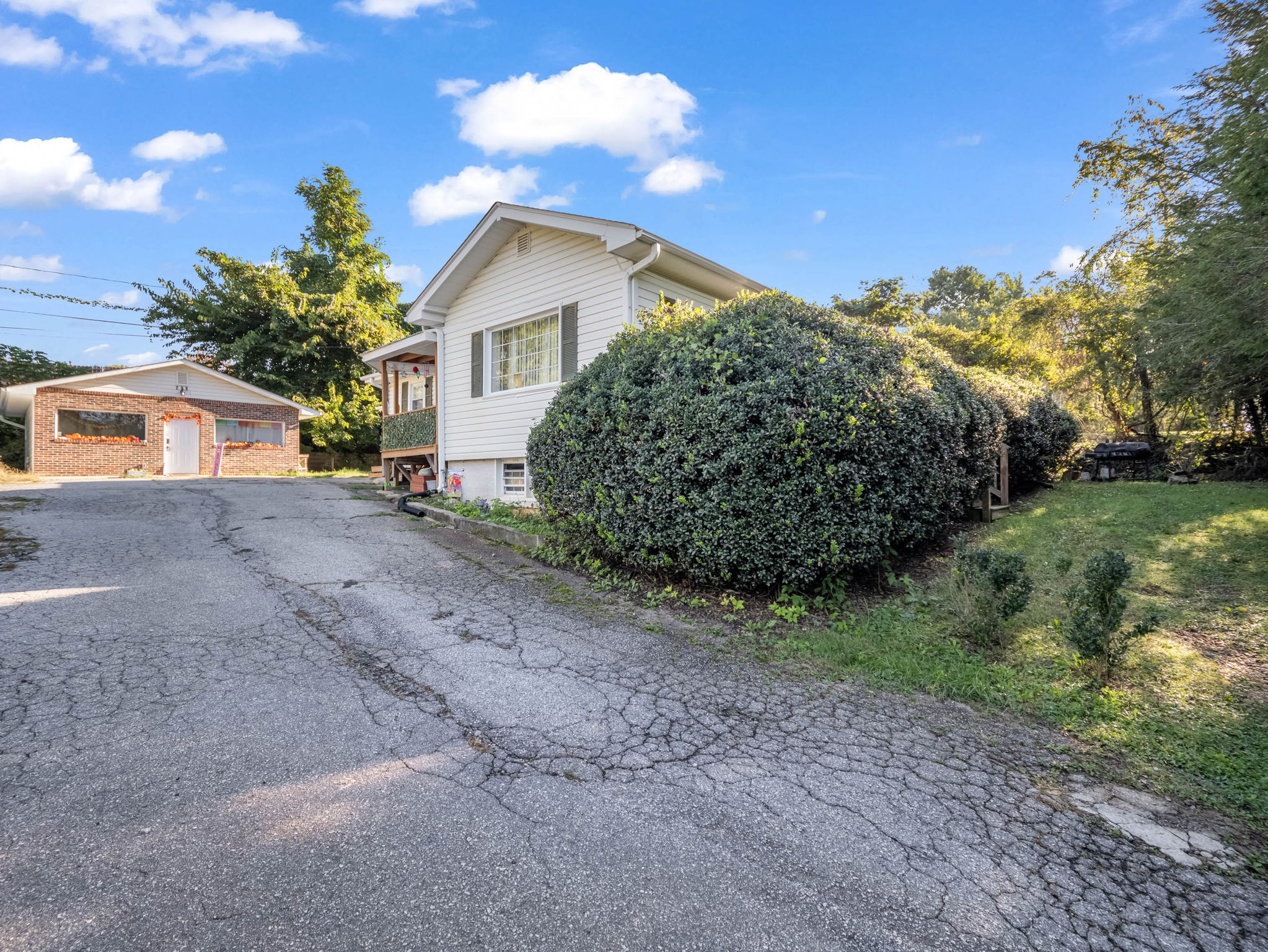 228-Stoney-Mountain-Rd-Hendersonville-NC-08