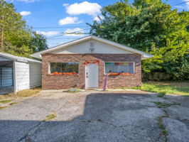 228-Stoney-Mountain-Rd-Hendersonville-NC-01