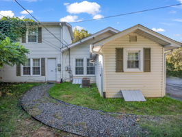 228-Stoney-Mountain-Rd-Hendersonville-NC-04