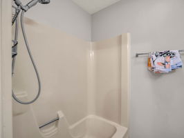 228-Stoney-Mountain-Rd-Hendersonville-NC-47