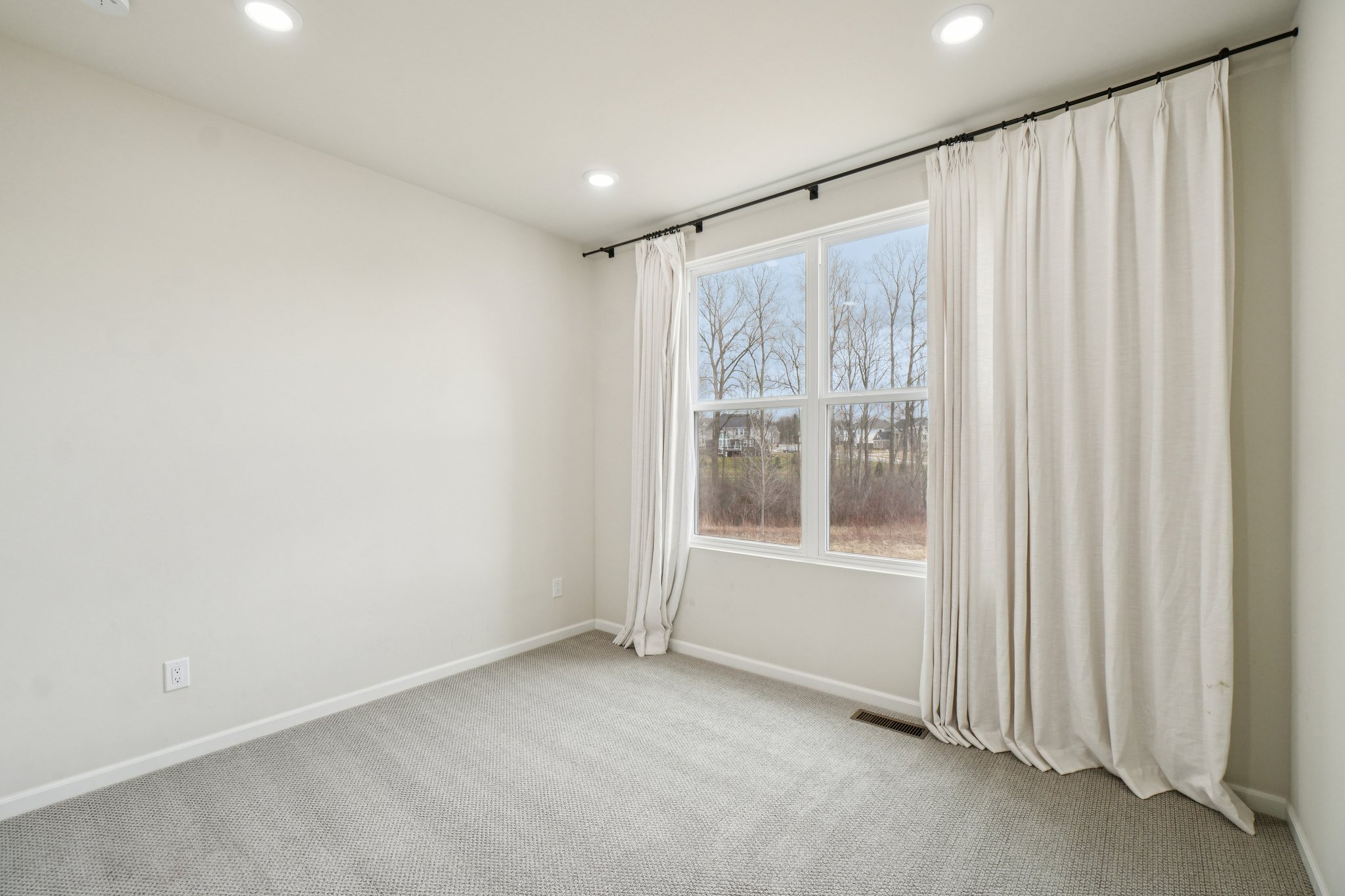 Martin Rd-S1703-022.jpg