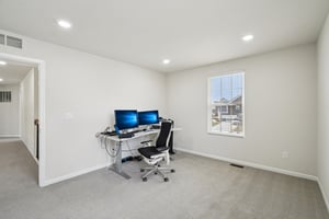 Martin Rd-S1703-035.jpg