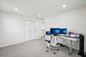 Martin Rd-S1703-036.jpg