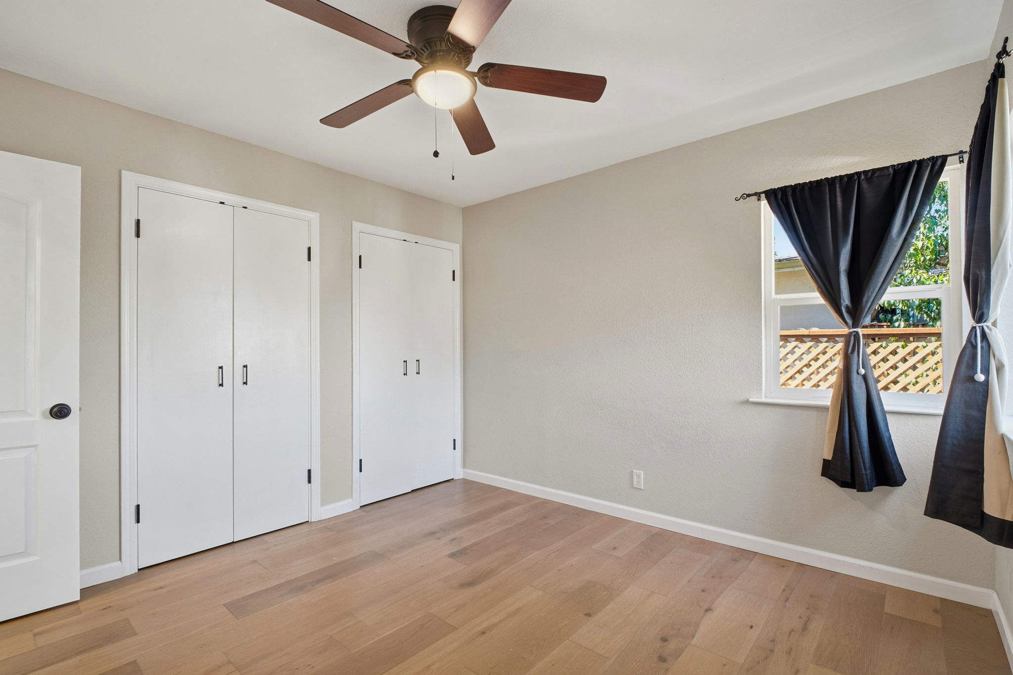 018_F8_22824 High St