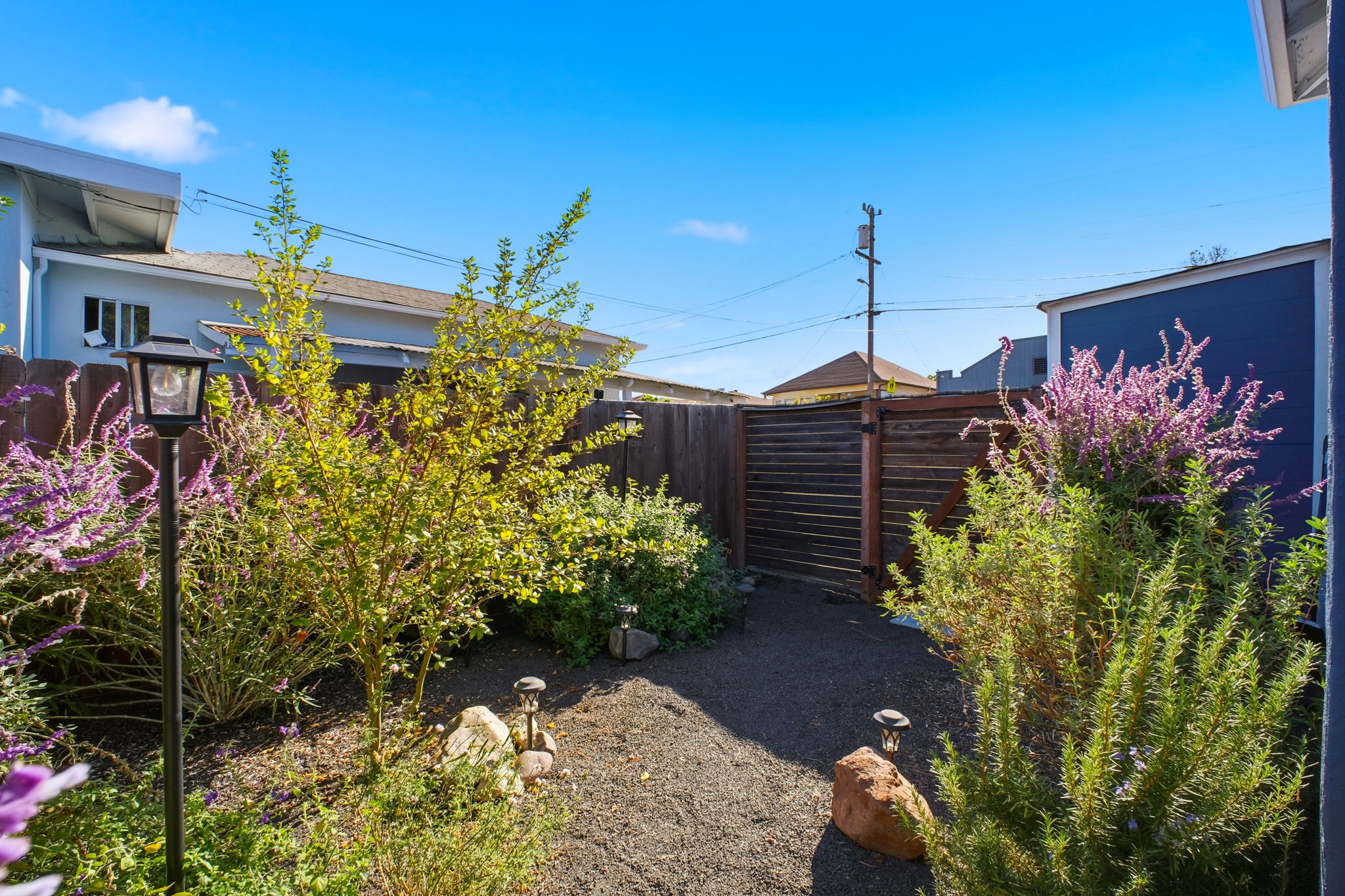 027_F8_22824 High St