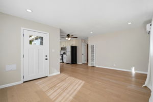 009_F8_22824 High St