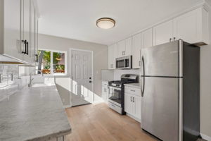 011_F8_22824 High St