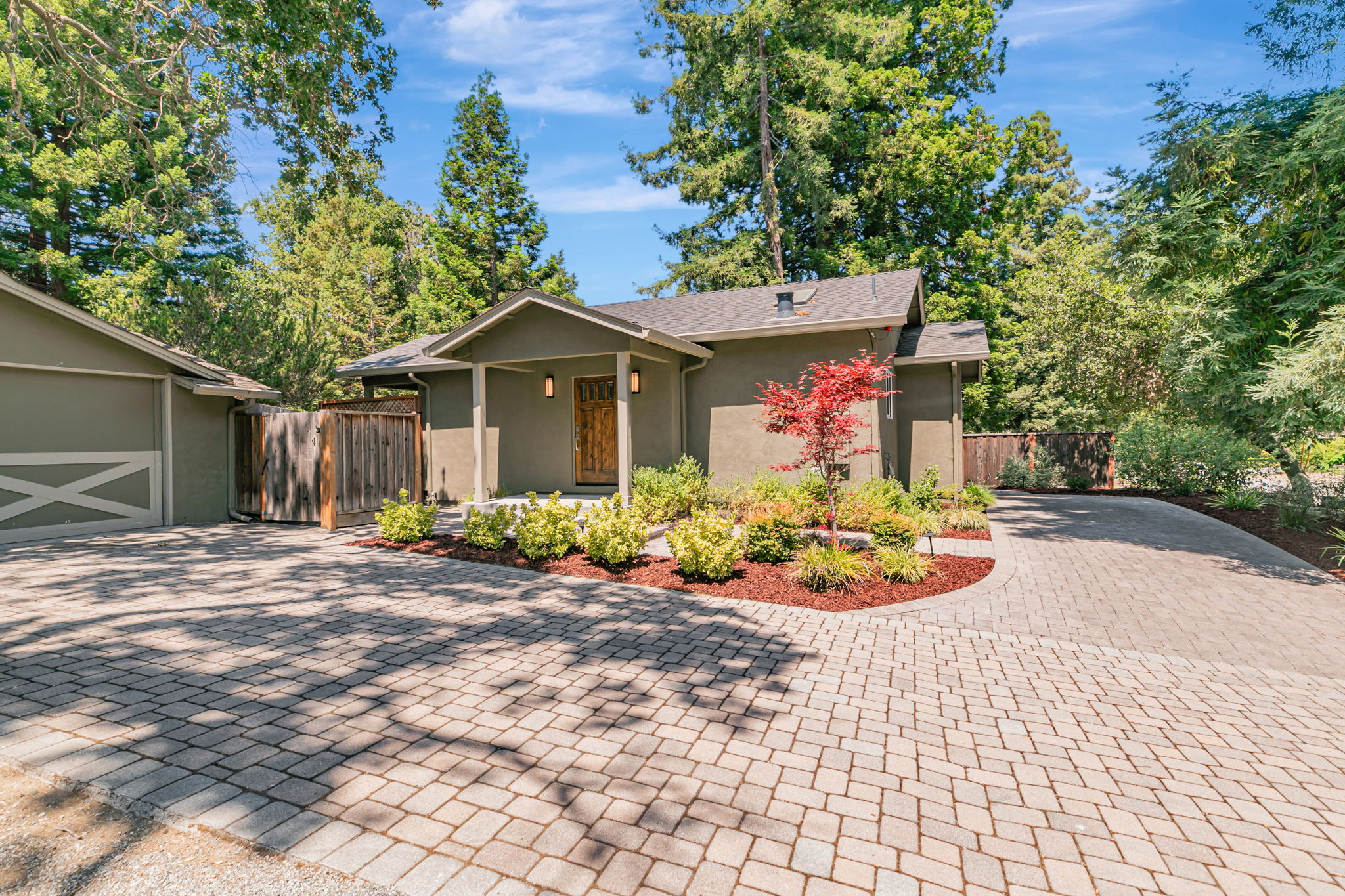 005_22826 Sequoia Dr A