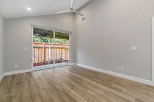 007_22826 Sequoia Dr A