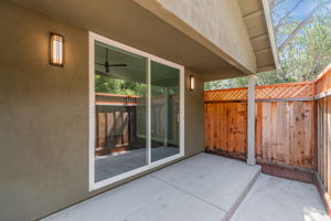 033_22826 Sequoia Dr A