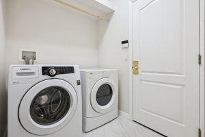  Photo 39