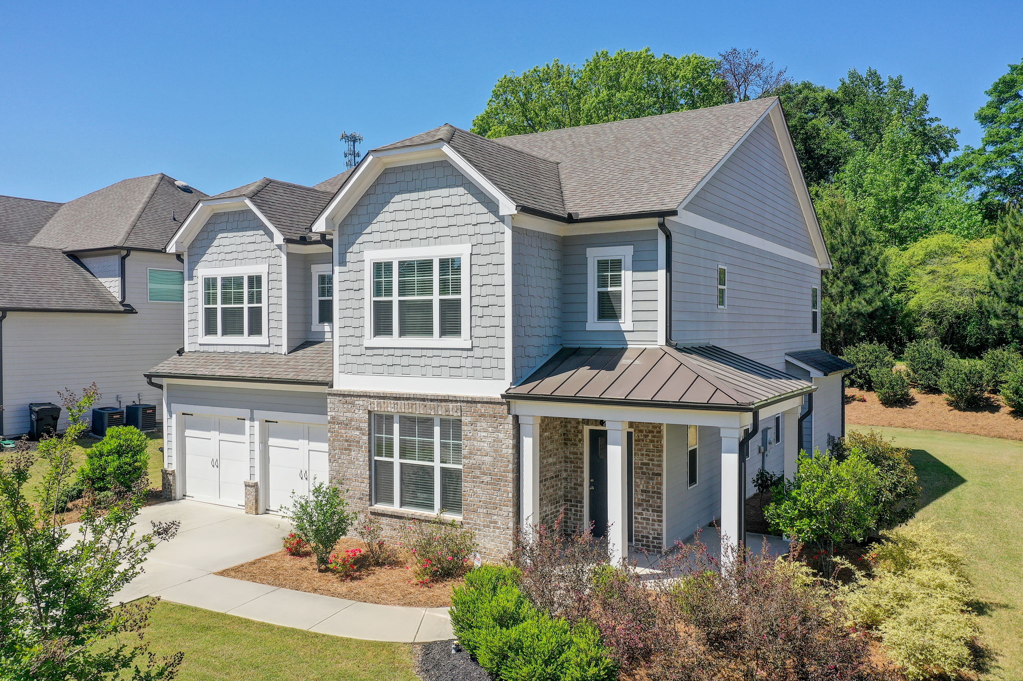 39 Aerial Ext Front + Side