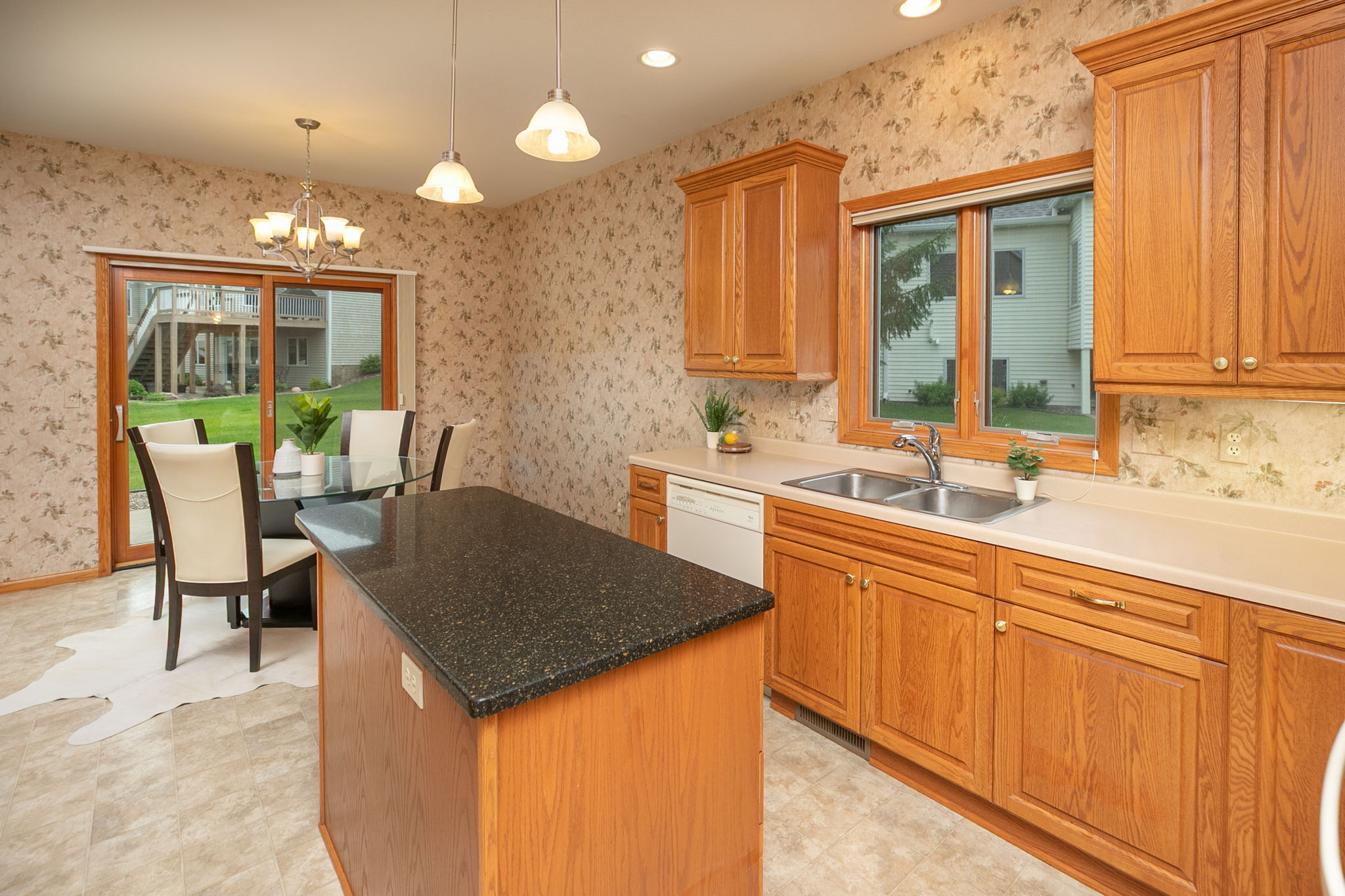 16-Kitchen