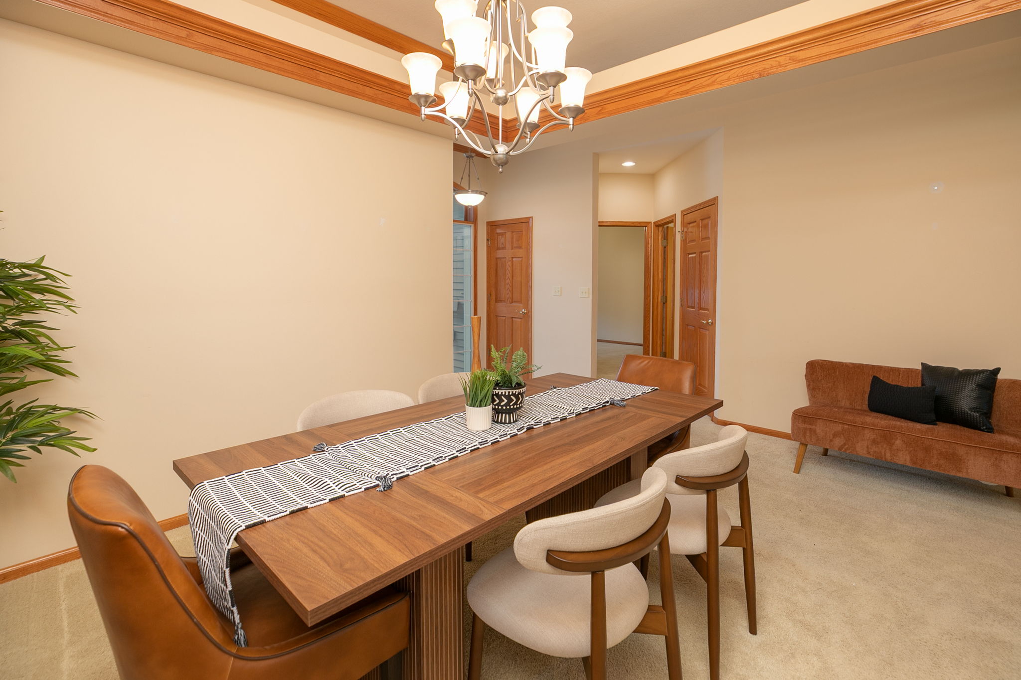 20-Dining Room
