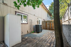  Photo 37