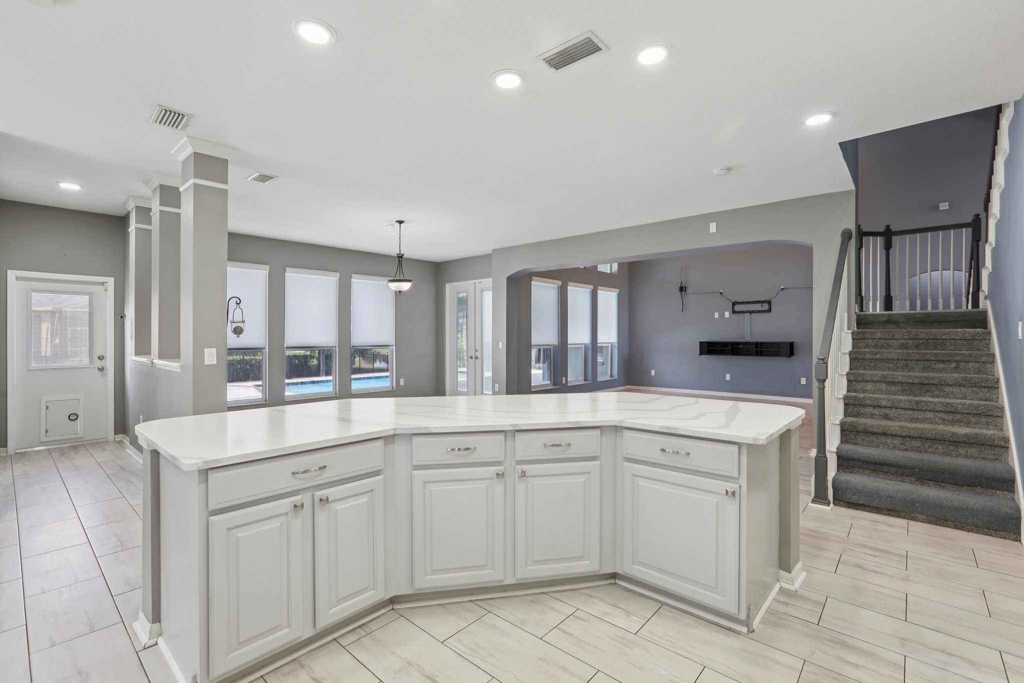 Collridge Dr-S0704-014.jpg