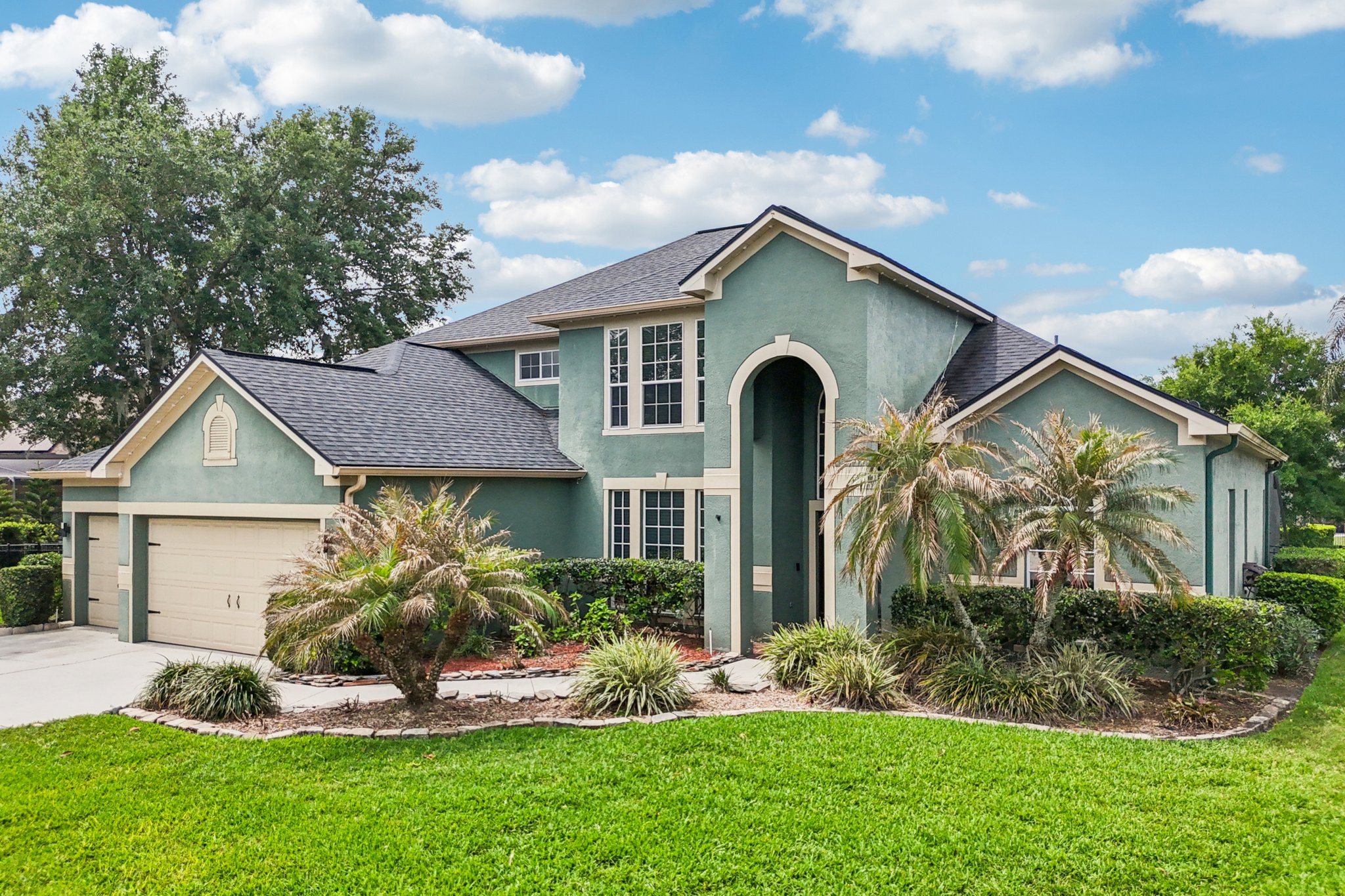 Collridge Dr-S0704-042.jpg