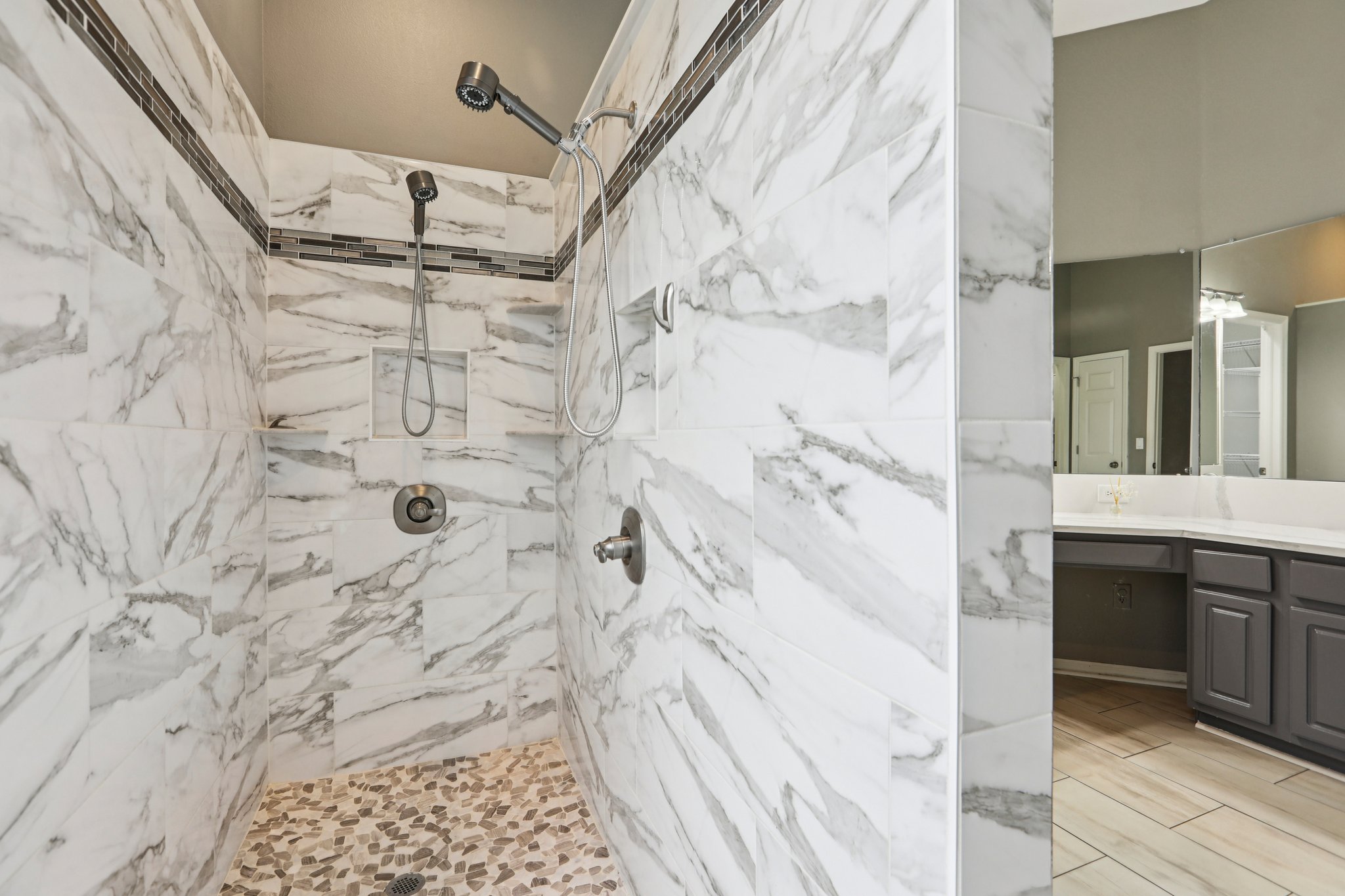 - 22850 Collridge Dr-S0804-005.jpg