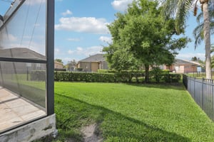 Collridge Dr-S0704-033.jpg