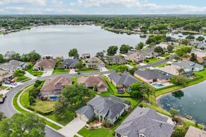 Collridge Dr-S0704-050.jpg