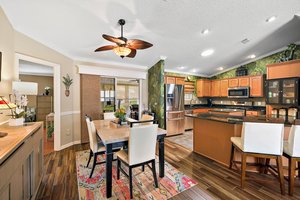 Dining/Kitchen