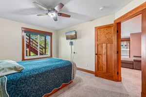 Zion Pkwy NW-S0109-029.jpg
