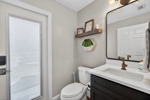 Guest Bathroom 2
