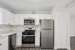 Cheryl Rd-S2606-015.jpg