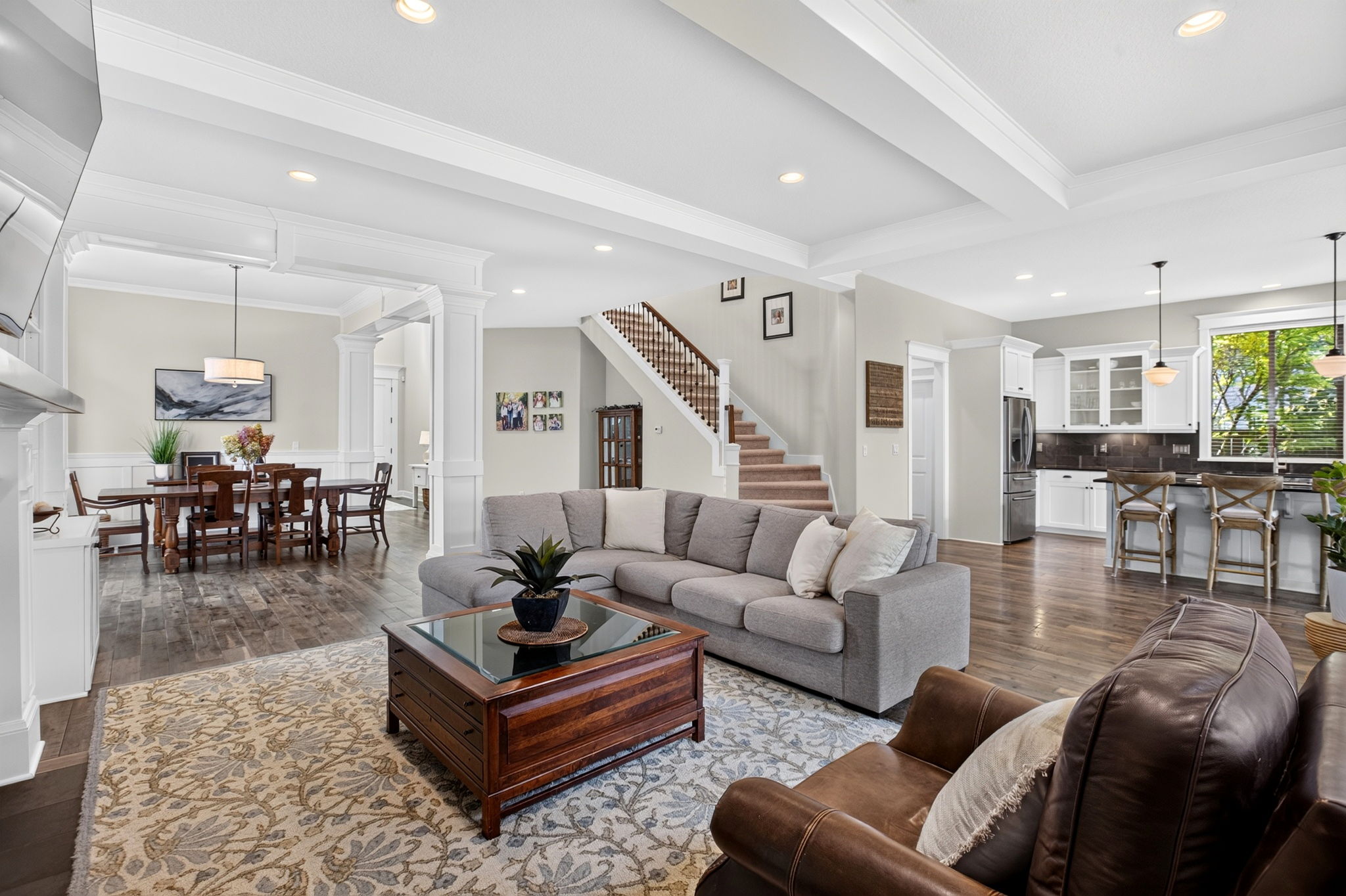 Foyer/Dining/Living Room