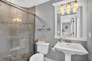 Bedroom 2 Ensuite Bathroom