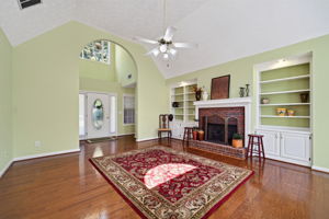  Photo 30