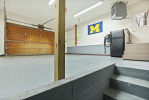  Photo 49
