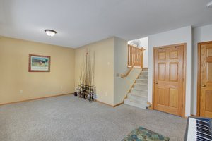 2289 Hoyt Ave, Maplewood, MN 55119, US Photo 20