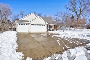 2289 Hoyt Ave, Maplewood, MN 55119, US Photo 31